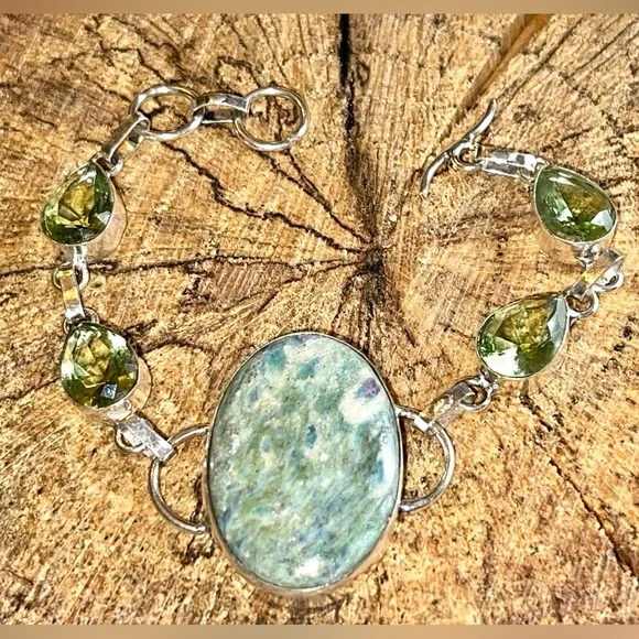 Ruby Fuschite Bracelet - Picture 3 of 5